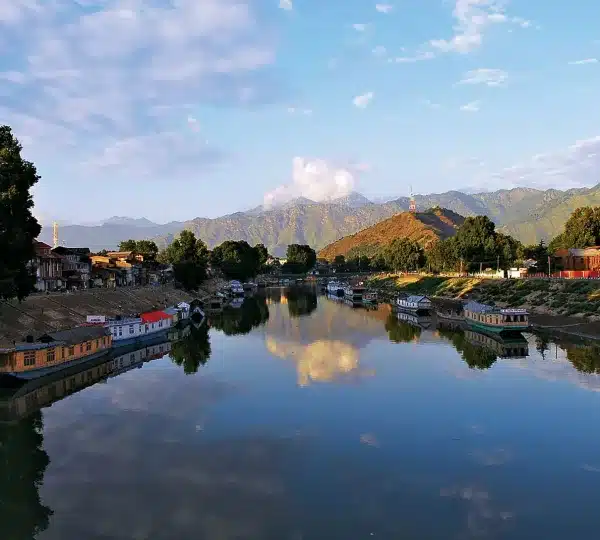 Srinagar in October