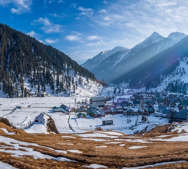 Kashmir Tour Packages in 2024 - Kashmir Tickets, Tours & Packages