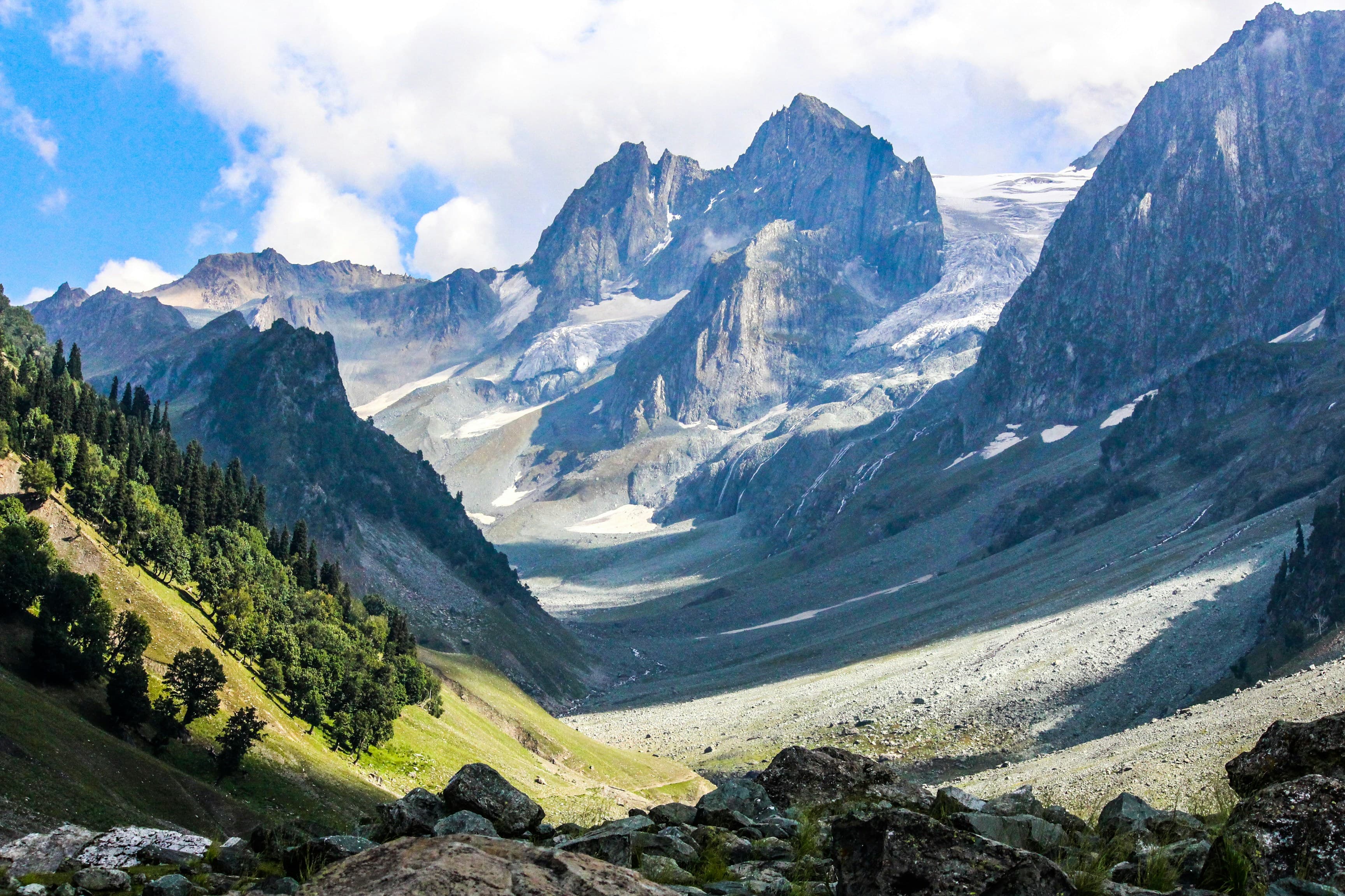 Plan your Kashmir trip with local experts
