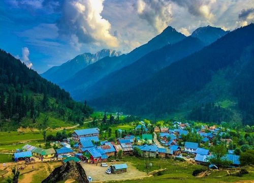 Lidder Valley in Kashmir