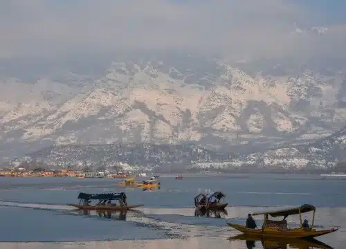 Kashmir Tour Packages in March 2024