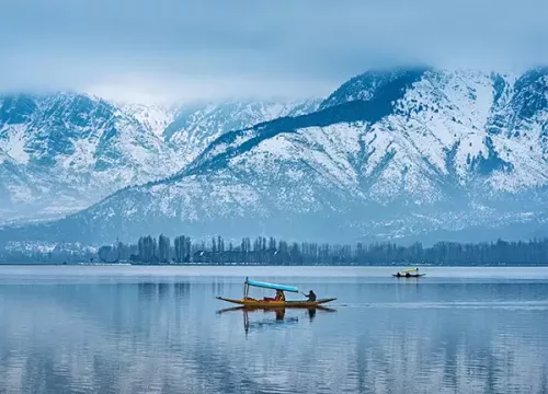 Kashmir in December 2023: Plan Your Trip to The Winter Wonderland