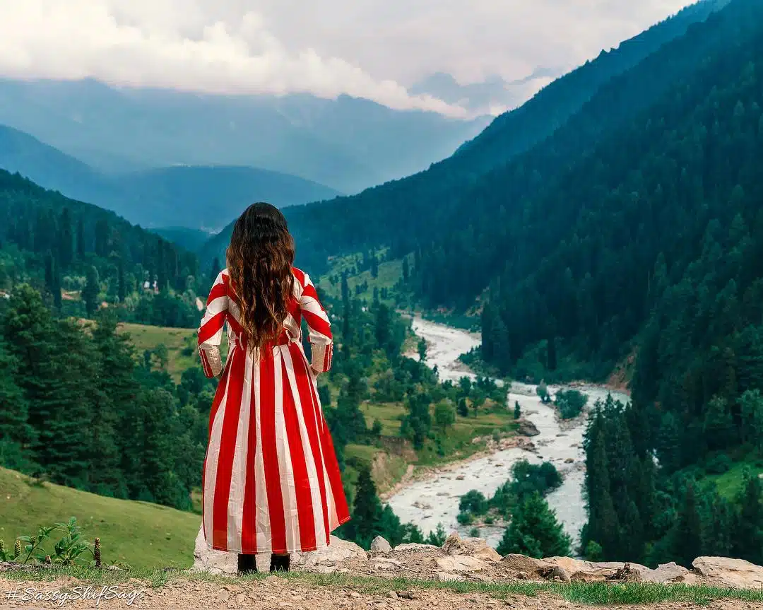 Kashmir Honeymoon packages