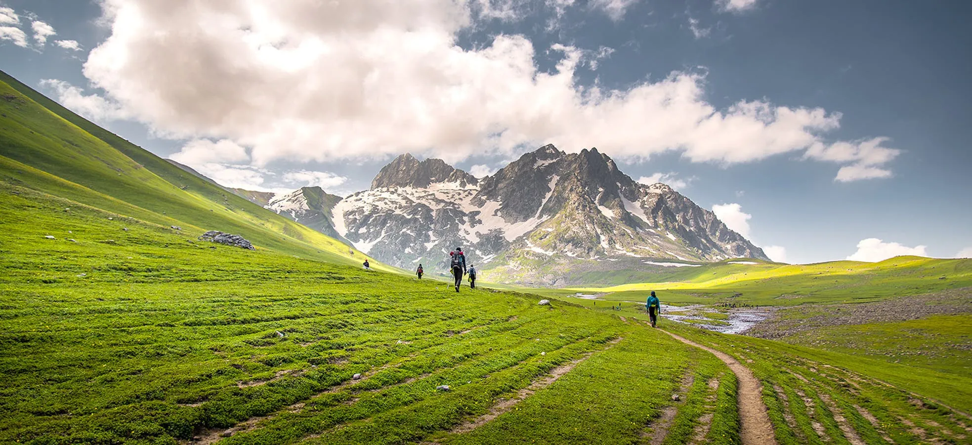 Hiking trails in peak season
