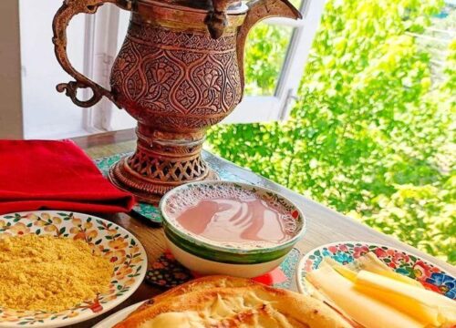 Vegetarian Food in Kashmir: 15 Must-Try Dishes for Veg Travellers